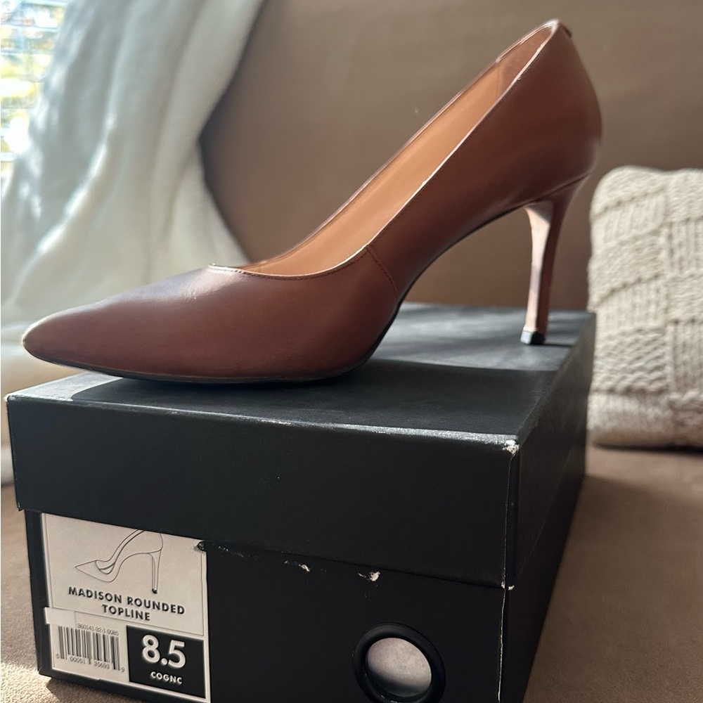 Banana Republic Cognac Brown Heels